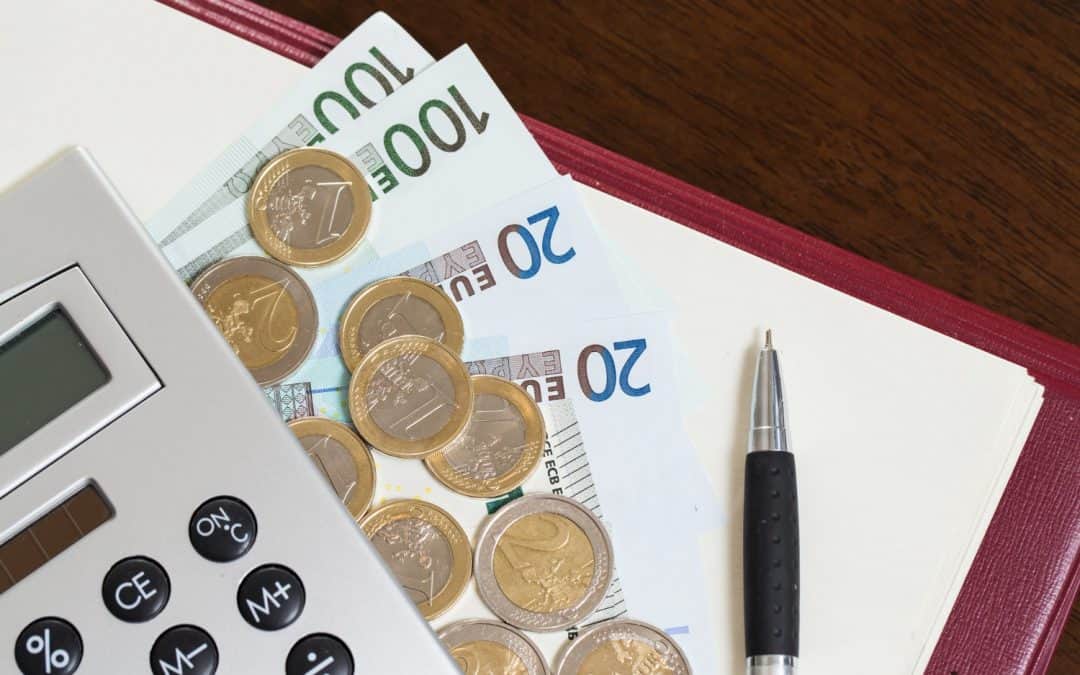 Praticien contractuel vs libéral : qui a le meilleur salaire ?