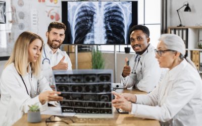 Comment réussir votre transition de pneumologue junior à pneumologue senior : conseils de BRM Conseil