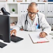 Emploi médecin du travail